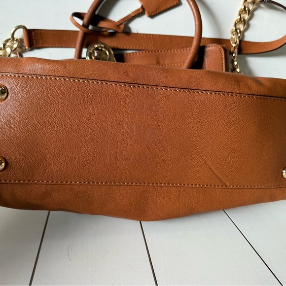 Michael Kors Hamilton Brown Leather Tote Bag - Picture 6 of 8